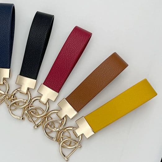 キーリングシンプル　高級本革ストラップ付きキーリング