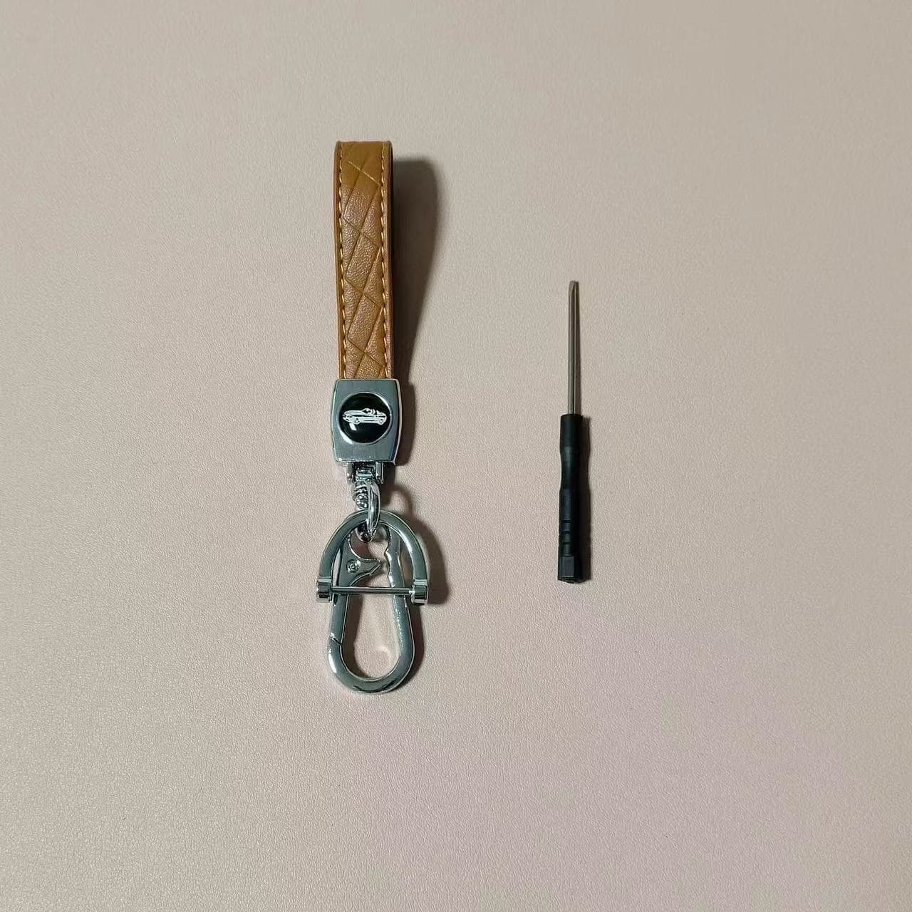 キーリング 本革編み込みステッチ付きナスカン金具レザーキーリング