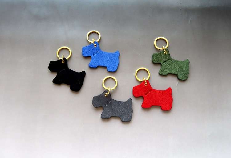 キーリング・キーケース 犬型革製キーホルダー