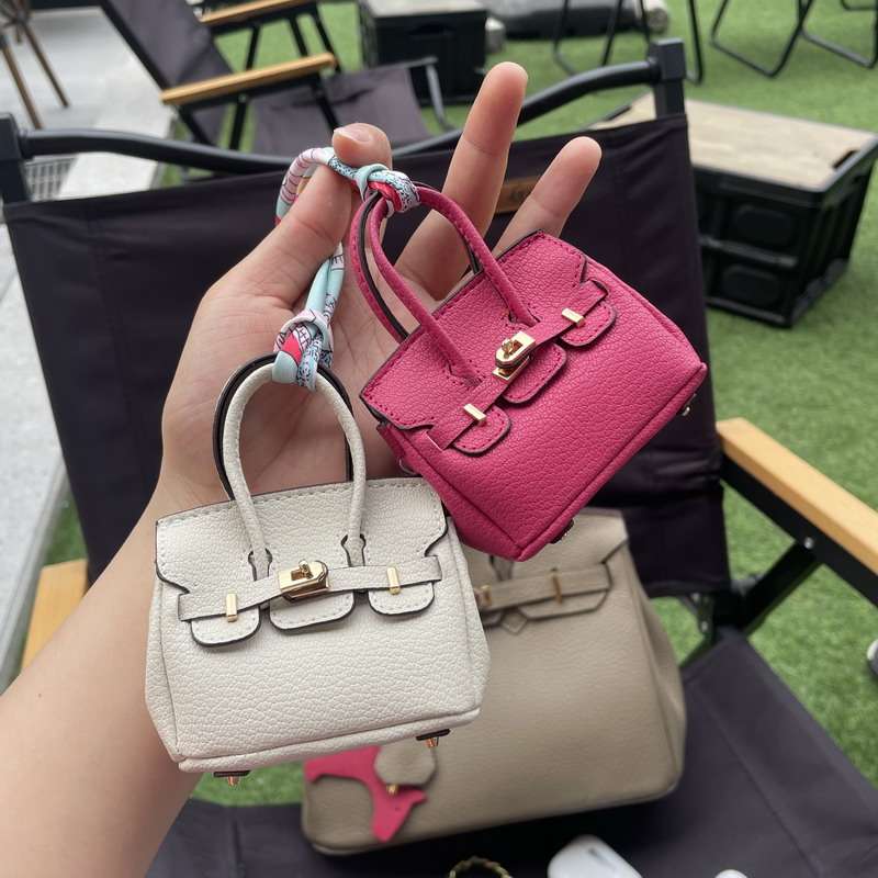 ミニチュアハンドバッグ型キーホルダー